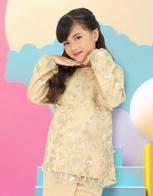 KIDS BAJU KURUNG KEDAH ZESTIA (BEIGE)